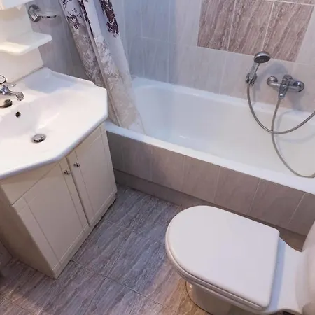 Vironas Delight Cozy 1bd With Lovely Balcony Apartment *